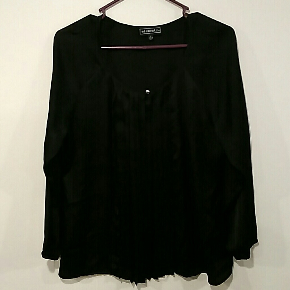 Black 3/4 sleeve blouse